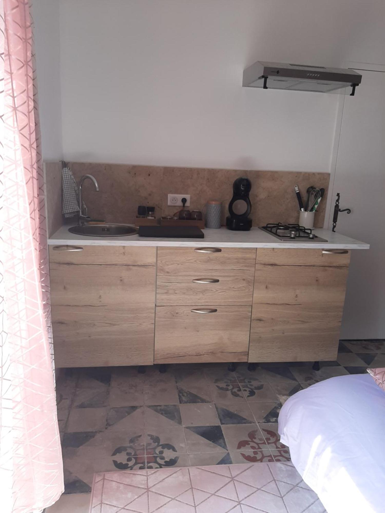 Studio Maillane Luaran gambar